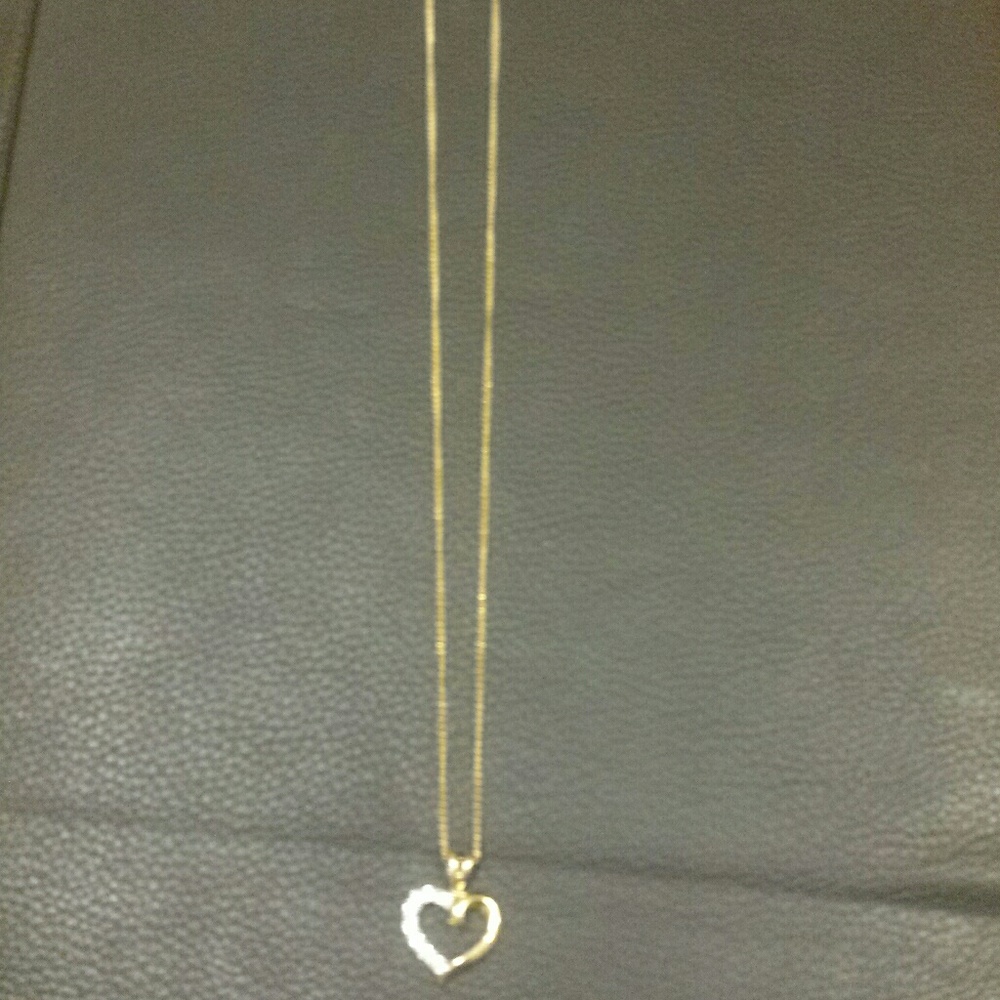 NWOT Diamond Open Heart Necklace 💗💎 - Picture 3 of 4